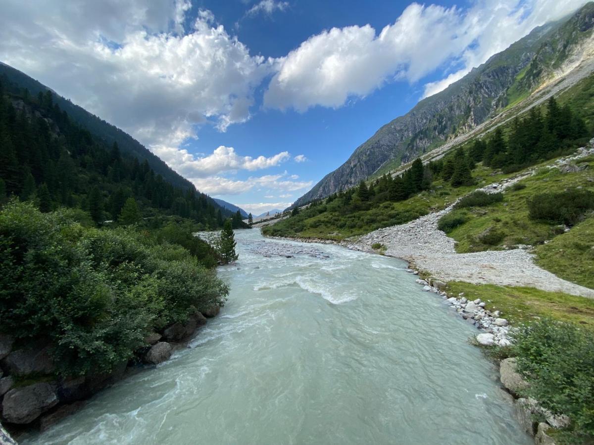 Pension Dorferwirt Bramberg am Wildkogel Dış mekan fotoğraf