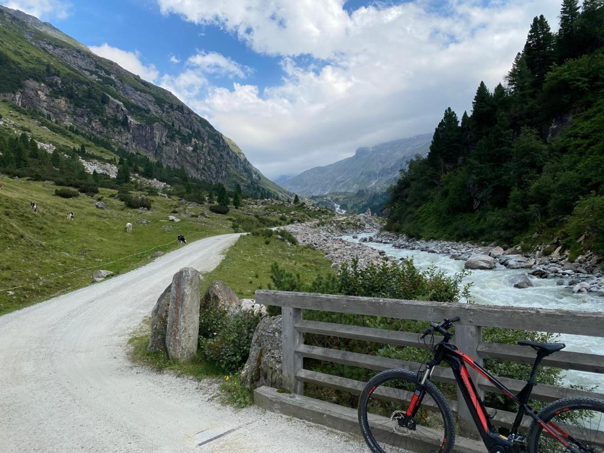 Dorferwirt Otel Bramberg am Wildkogel Dış mekan fotoğraf