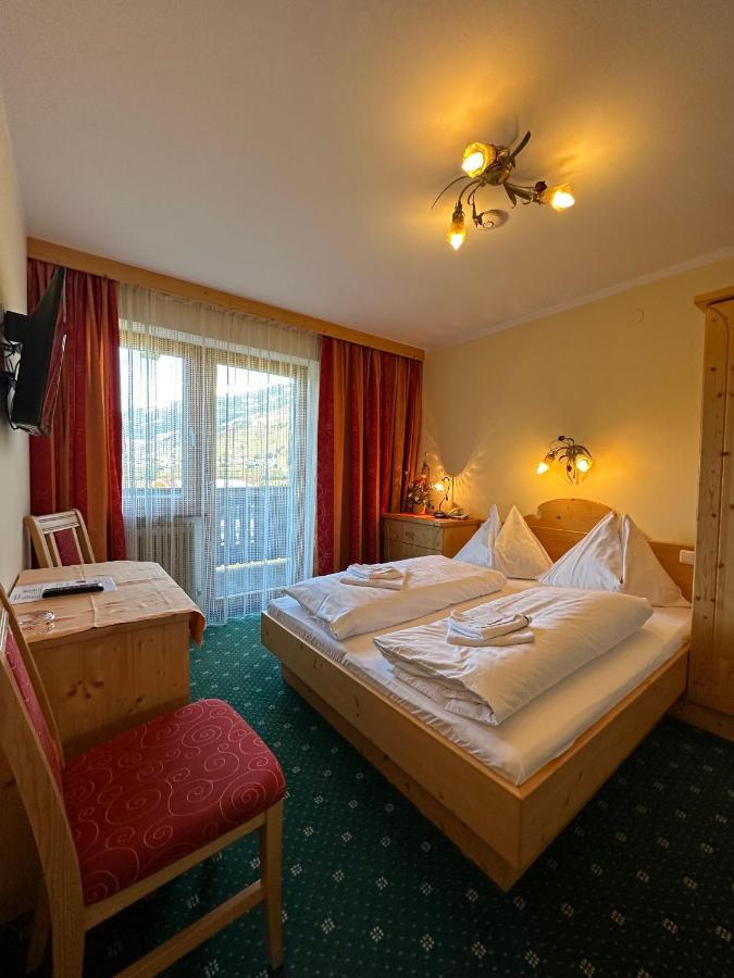 Pension Dorferwirt Bramberg am Wildkogel Dış mekan fotoğraf